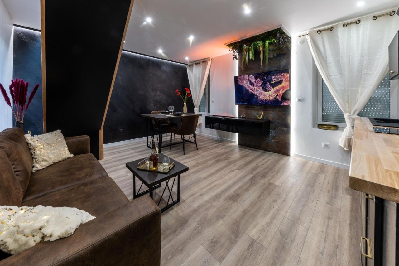 Le Vulcano : Duplex Lounge ! Vesoul Exterior foto